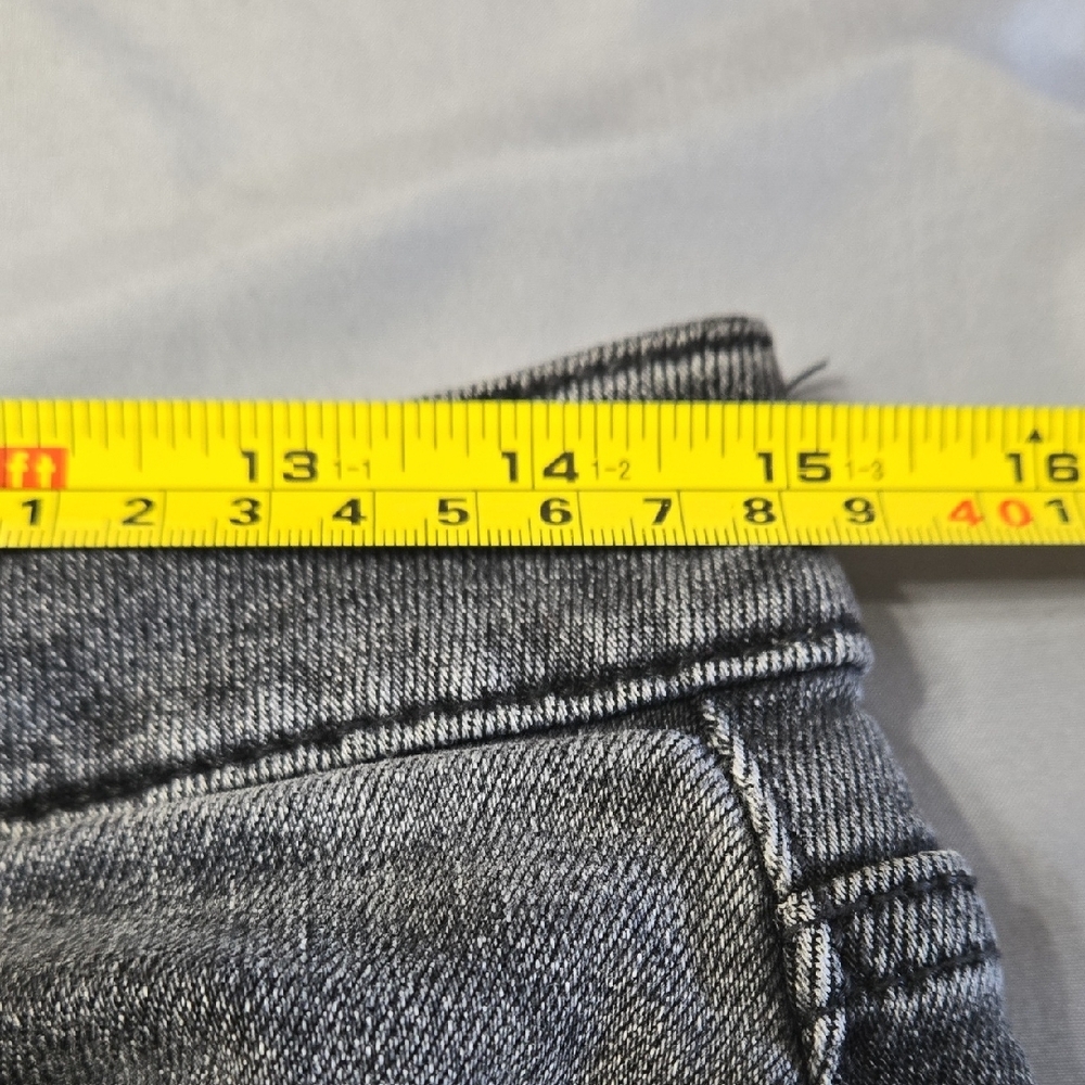 Eunina Sz 9 Charcoal Button-Up Cropped Jeans - Picture 6 of 8